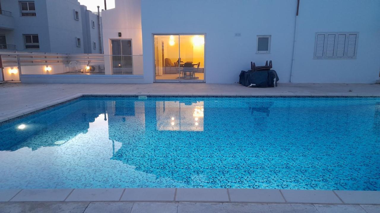 Sky Apartment On The Pool Ayia Napa Bagian luar foto